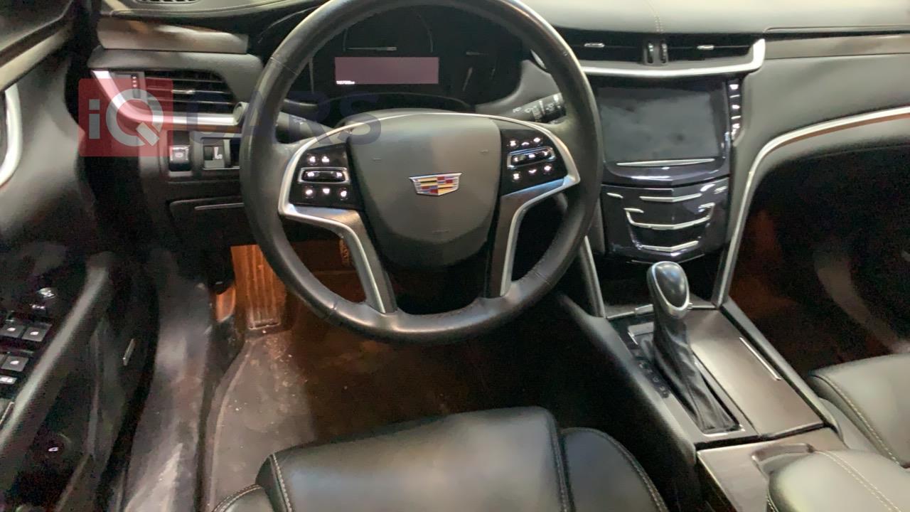 Cadillac XTS